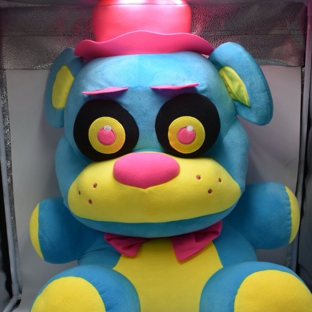 JUMBO 28 Five Nights at Freddys Funko Blacklight Neon Blue Plush 2018 FNAF